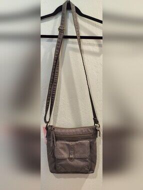 Stone Mountain USA  Crossbody Handbag Front Zipper Adjustable Shoulder Strap NWT